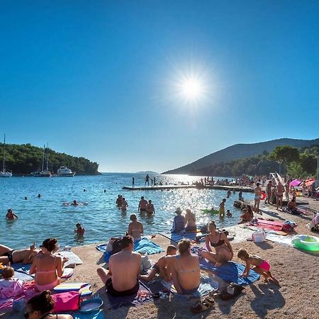 Apartments Mali Mate Трибунь Экстерьер фото
