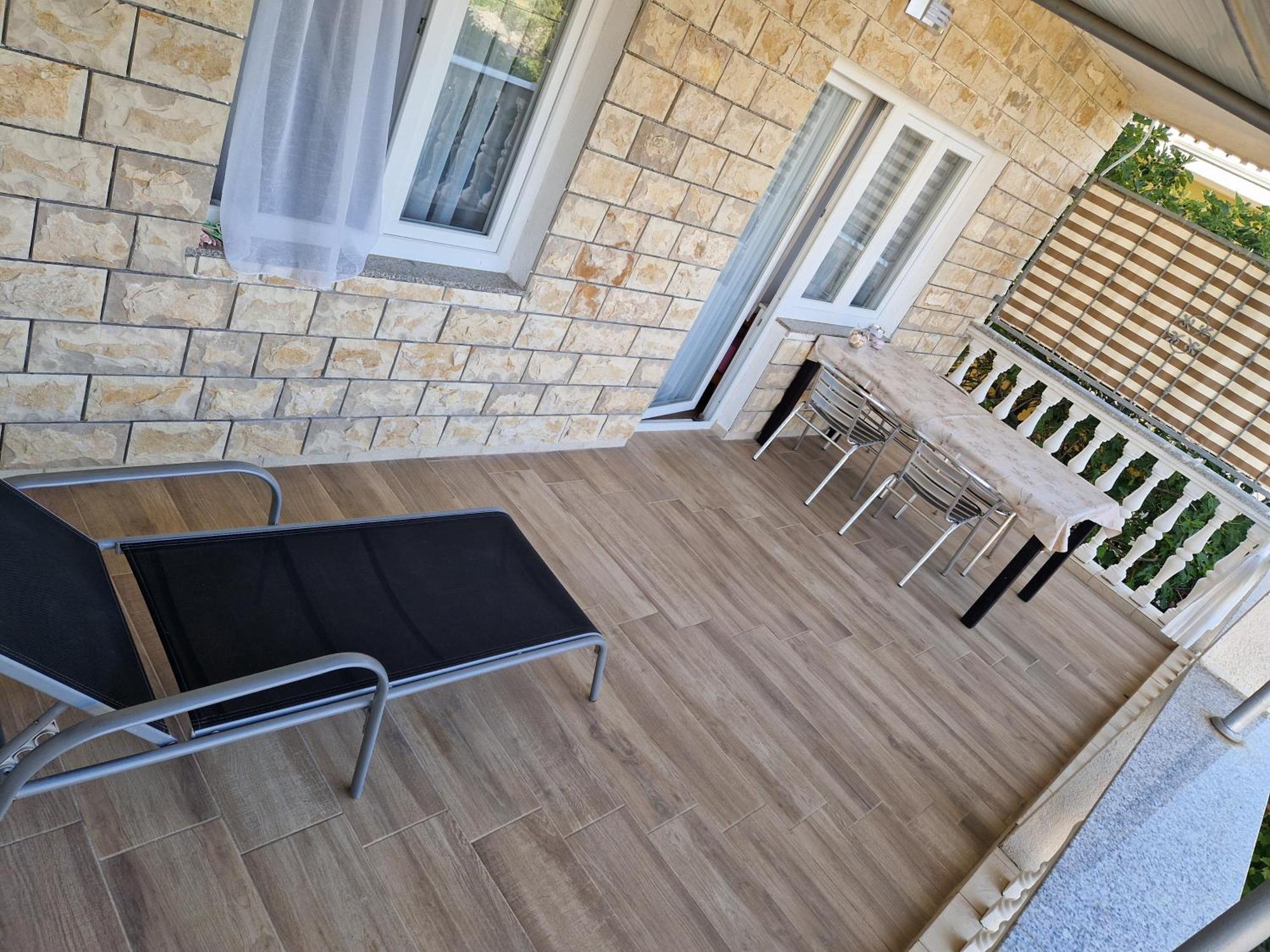 Apartments Mali Mate Трибунь Экстерьер фото