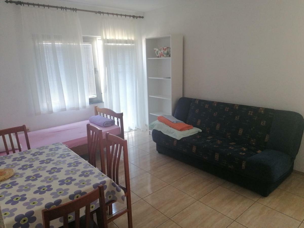 Apartments Mali Mate Трибунь Экстерьер фото